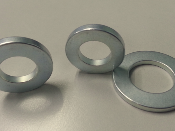 Neodynium – Zinc Coating